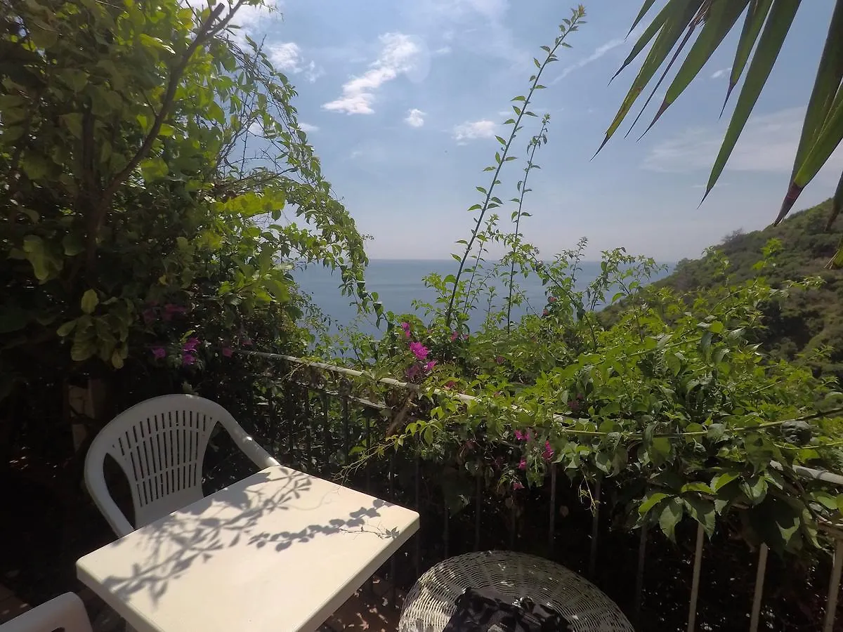 Cinqueterre Holidays Riomaggiore Affittacamere